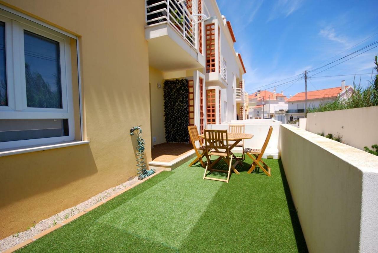 Marta Apartment - Balcony, Patio, Pool Ferrel  Exterior foto